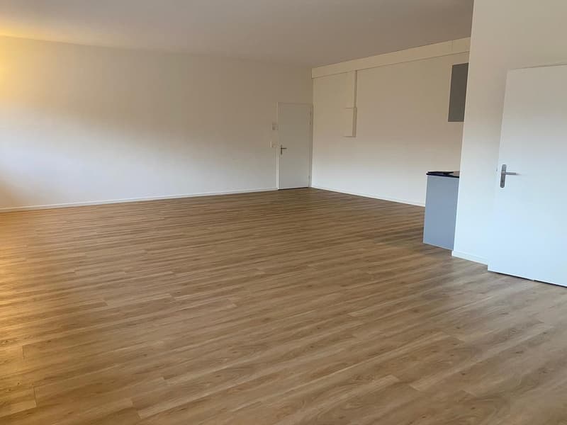 Schönes Gewerbeatelier oder Büro (5)