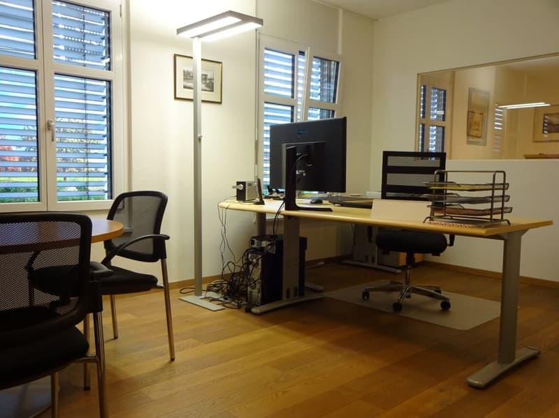 Ausgebaute Bürofläche mit guter Anbindung (7)