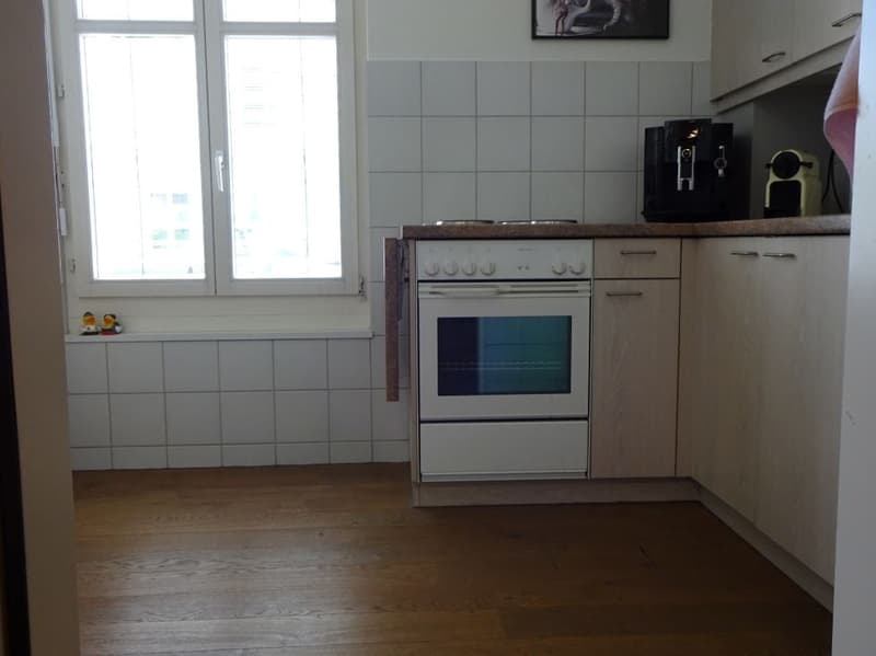 Ausgebaute Bürofläche mit guter Anbindung (9)