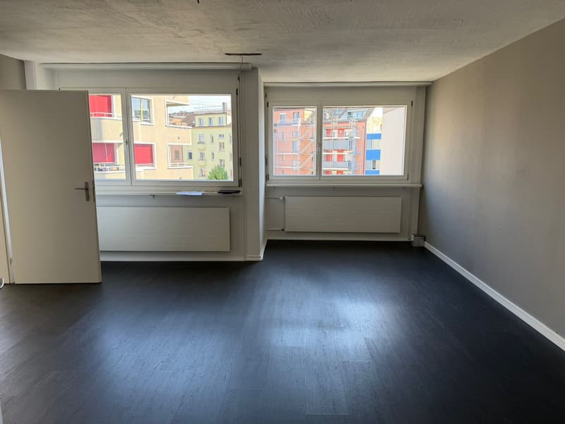 Arbeiten direkt am Bahnhof Örlikon (4)