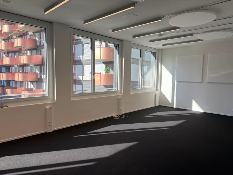 Moderne, voll ausgebaute Büro- / Gewerbefläche an Top-Lage (6)