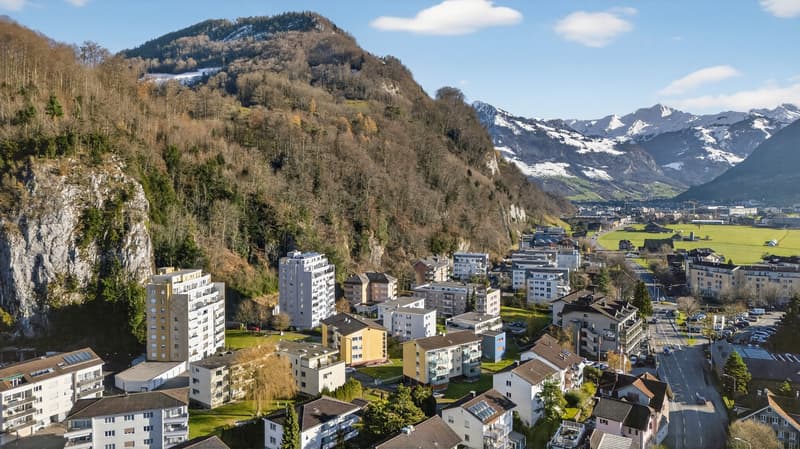 4-Zimmerwohnung im 5. OG in Stansstad (9)