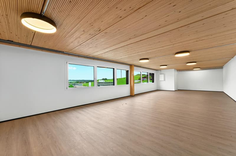 Moderne Büro- und Showroomfläche im KURO 89 m² mit Charakter (4)