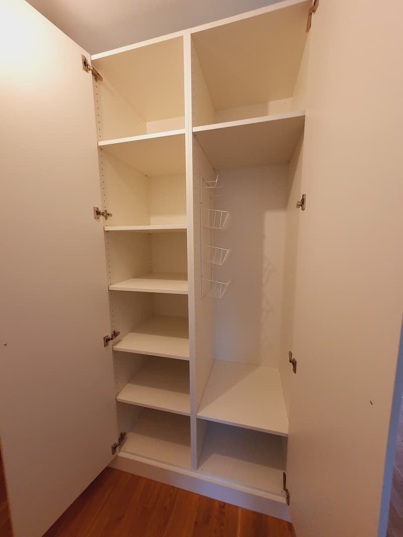 Helle 3.5-Zimmer-Wohnung mit Balkon (9)