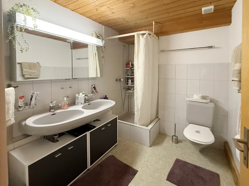 Wohnen nahe Rhein und Altstadt - helle und grosszügige Wohnung (5)