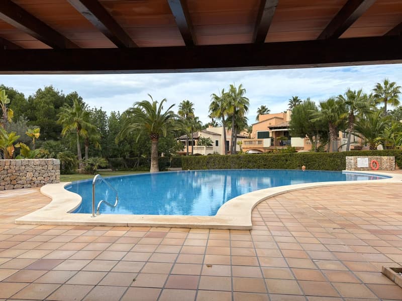 Dreamy 4.5-room apartment directly on the golf course in Santa Ponça (16)
