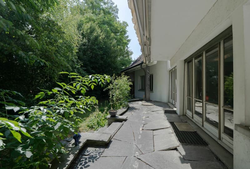 Historische Landhausvilla in ruhiger Lage (17)