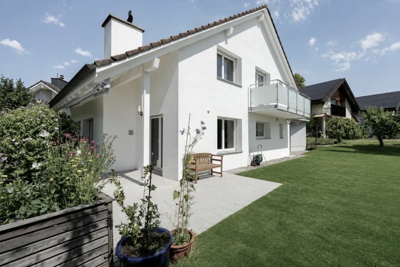 Freistehend - Familienfreundlich - Sonnig (1)