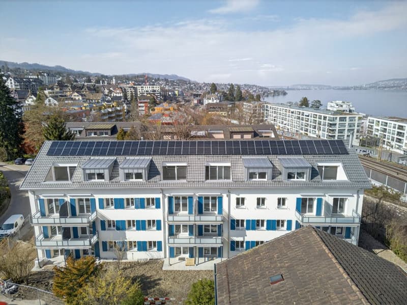 Premier location après rénovation - Appartements de rêve de 1,5 pièces avec vue sur le lac ! (3)