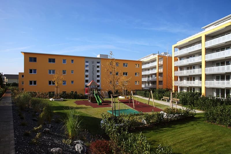 Moderne, helle Wohnung - grosse Terrasse mit Abendsonne! (7)