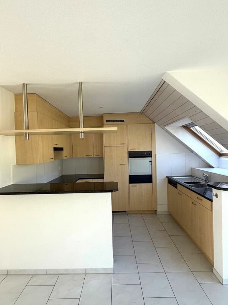 4.5-Zimmer-Maisonette-Wohnung an ruhiger & zentraler Lage (3)
