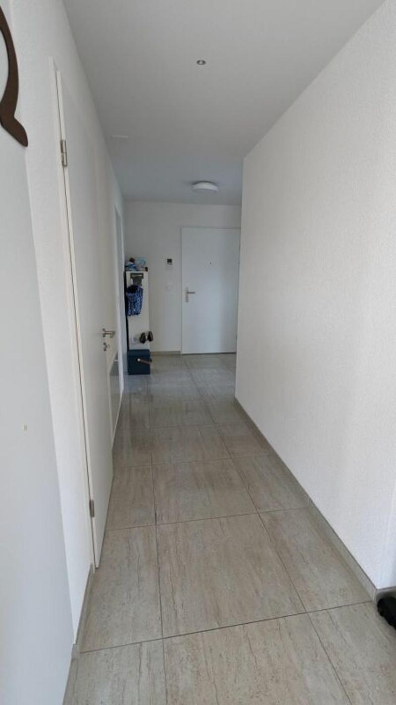 Grosszügige 3.5-Zimmer-Wohnung an guter Lage (5)