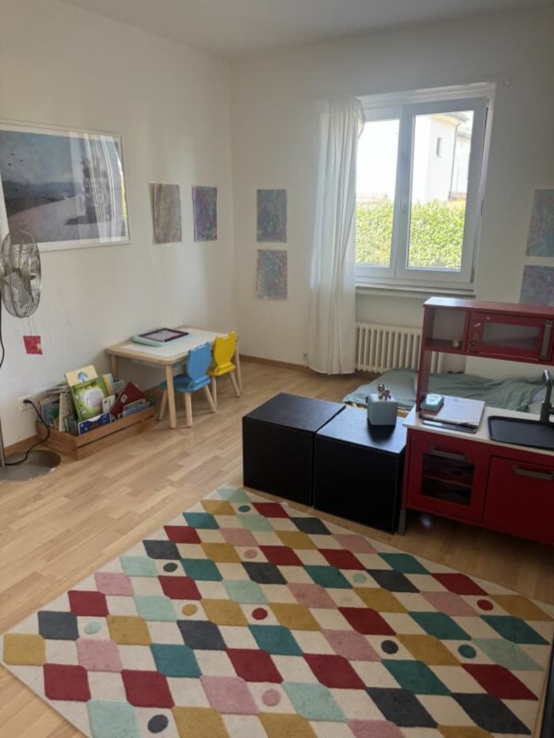 Grosszügige 4.5-Zimmer-Wohnung mit direktem Zugang zum See (8)