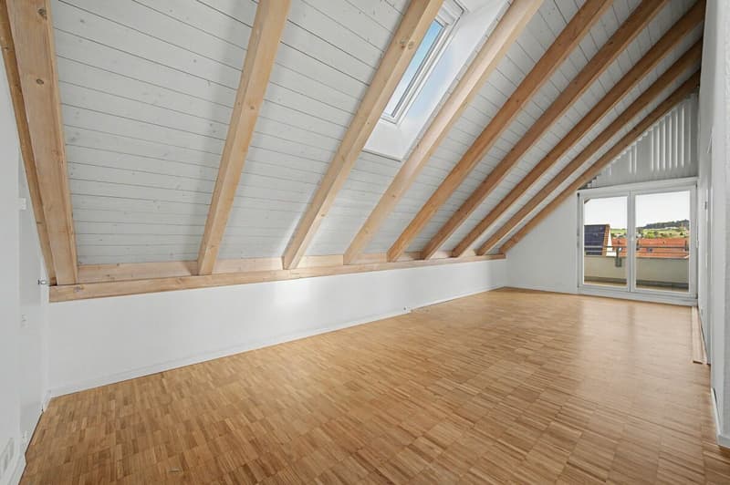 Gemütliche 2.5-Zimmer-Wohnung in grüner Umgebung (4)