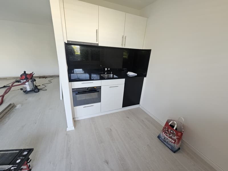 Single Wohnung mit Gartensitzplatz (3)