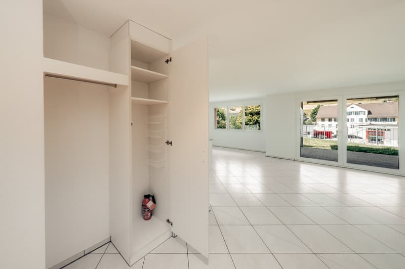 Charmante 3.5-Zimmer-Wohnung im Erdgeschoss in Eglisau – sofort verfügbar! (4)
