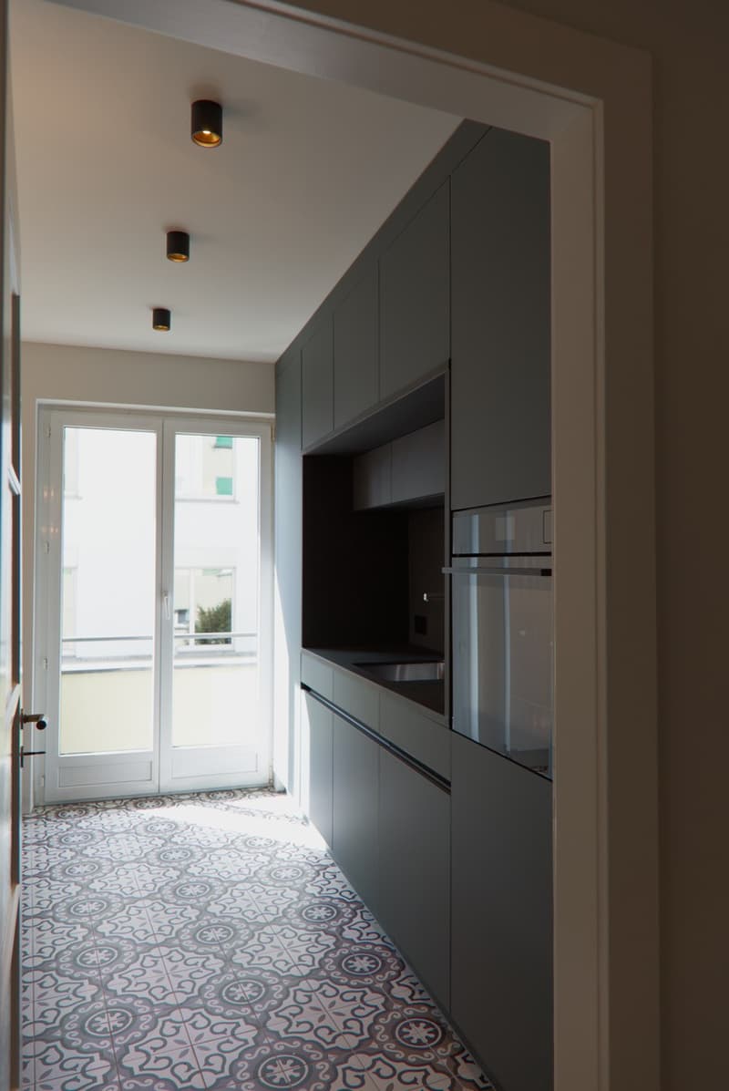 Charmante 3.5-Zimmer-Altbauwohnung - neu renoviert (6)