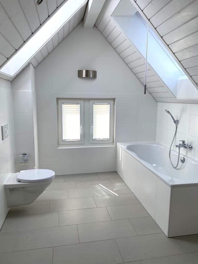 Altbau 5.5-Zimmer-Maisonette-Wohnung mit Weitsicht in Arbon (5)