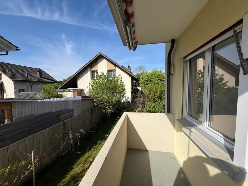 Renovierte helle 3.5-Zimmer-Wohnung in ruhiger Lage in Derendingen (2)