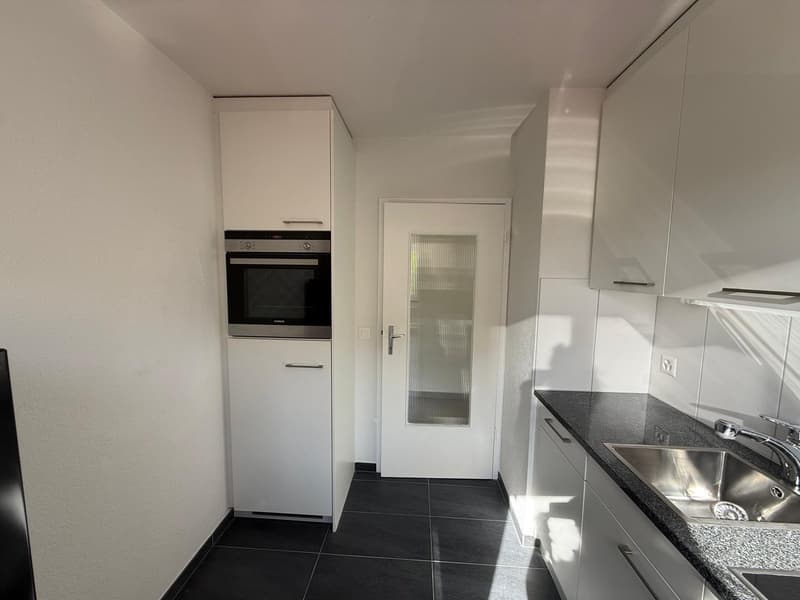 Renovierte helle 3.5-Zimmer-Wohnung in ruhiger Lage in Derendingen (7)