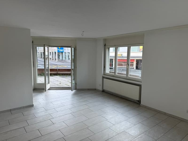 6.5 Zimmer Wohnung in Uzwil Zentrum mit Terrasse, Lift und 2 Bädern (12)