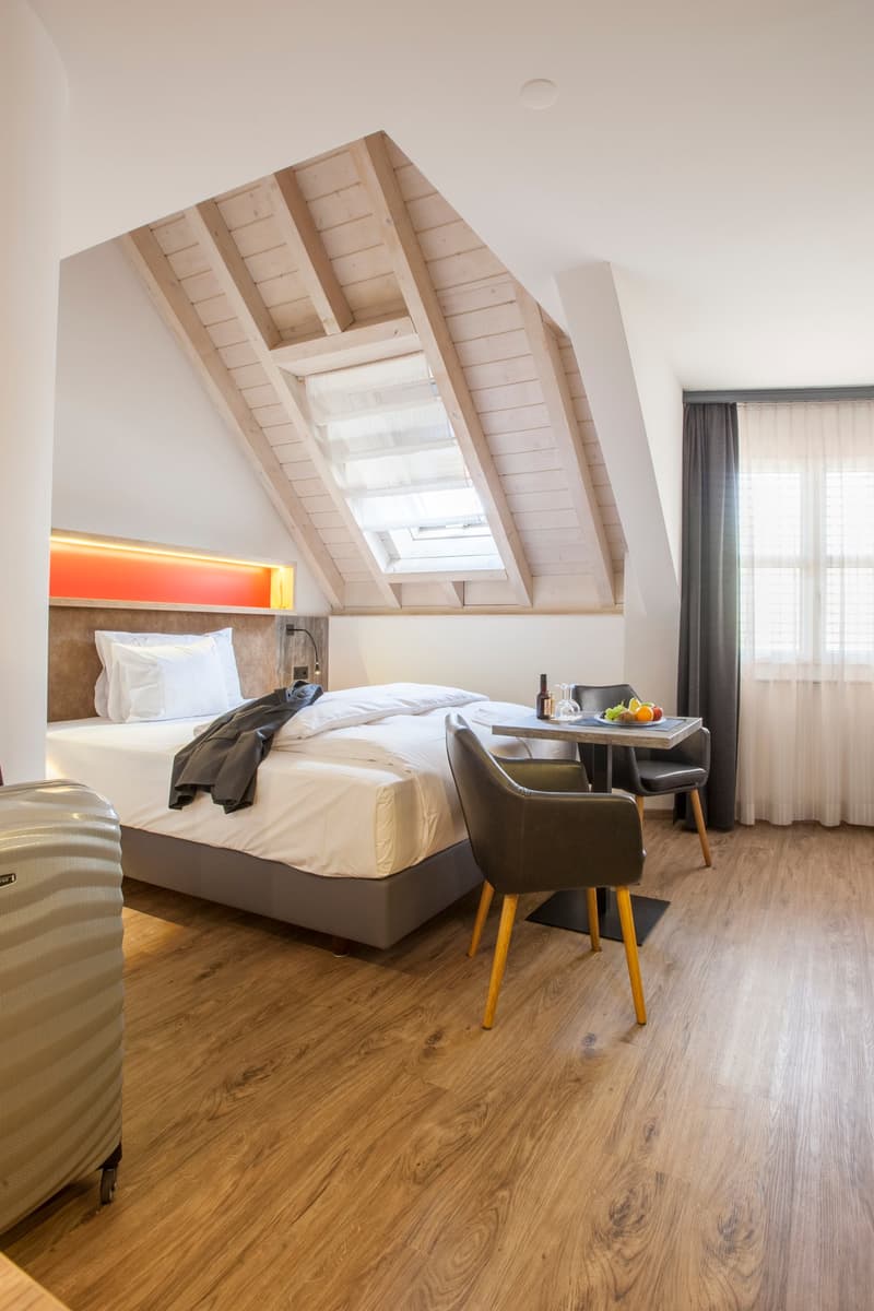 Hotelzimmer **** als Uebergangslösung t im Thessoni Classic, Regensdorf (4)