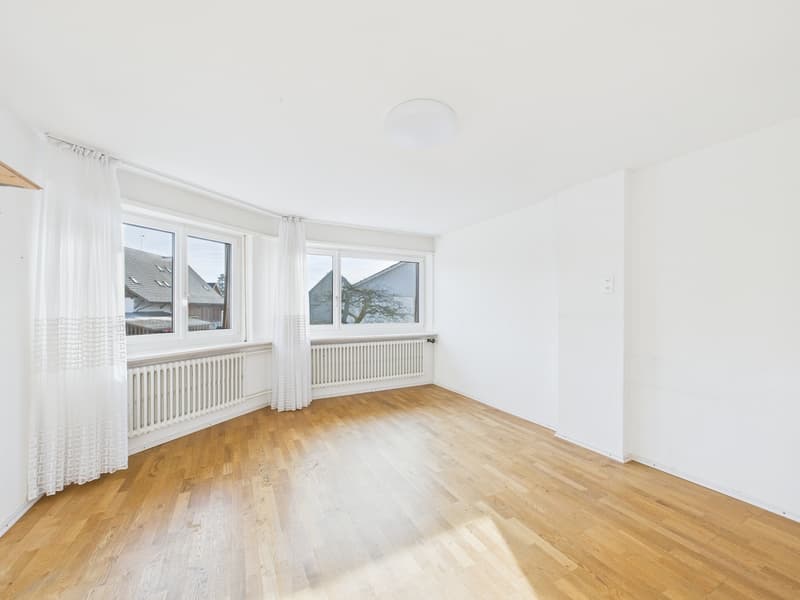 Exklusive Lage 5.5-Zimmer Reihenhaus Volketswil (8)
