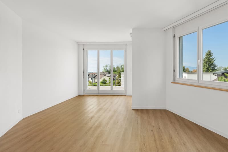 7-Zimmer-Einfamilienhaus mit Einliegerwohnung in Dürnten kaufen (9)