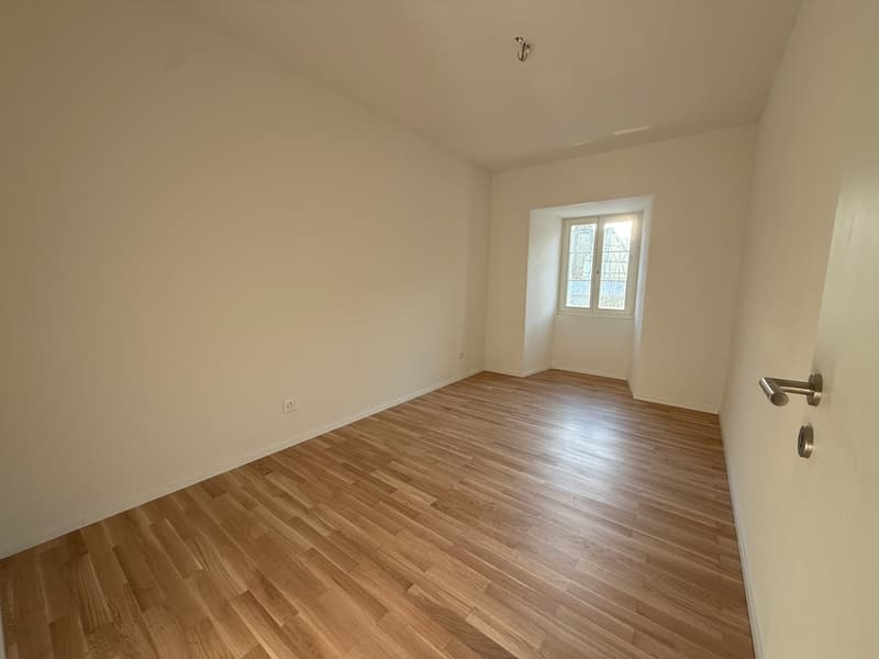 Charmante 3.5-Zimmer-Wohnung in ruhiger Lage in Hallau (4)