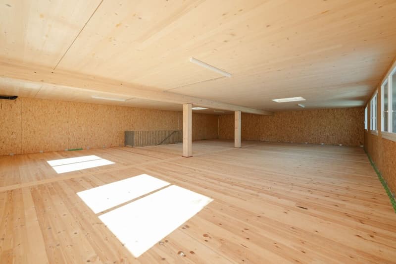 Nachhaltige Edelrohbau-Boxen mit Autobahnanbindung - für Büro, Workshop & mehr (5)