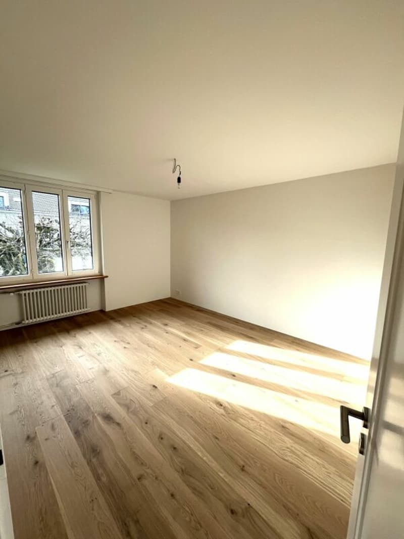 Attraktive 3.5-Zimmerwohnung im ruhigen Binzenhofquartier (8)