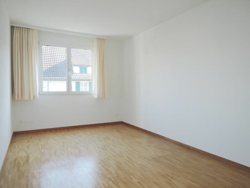 Ruhe geniessen in Ihrer neuen 4.5-Zimmer-Wohnung (6)