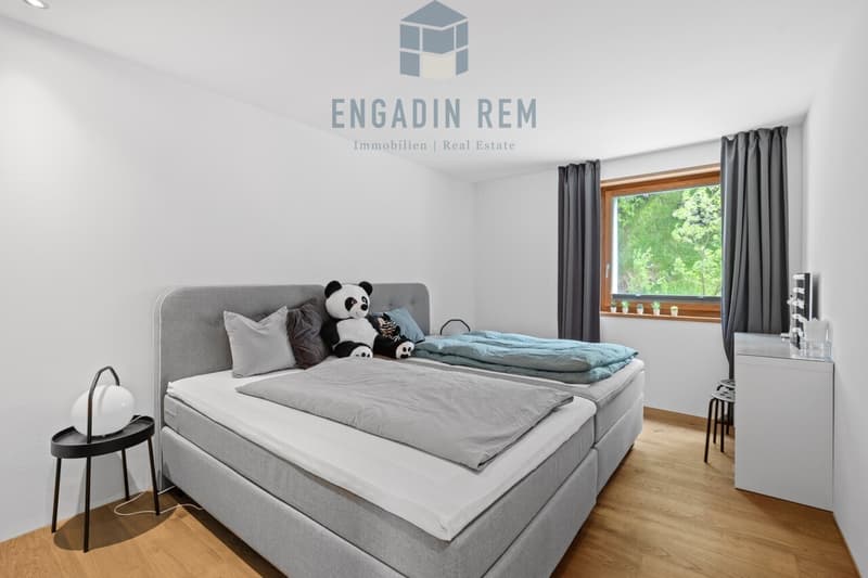 Hochwertige 4.5-Zimmer-Wohnung in Maloja zu einem attraktiven Preis (10)