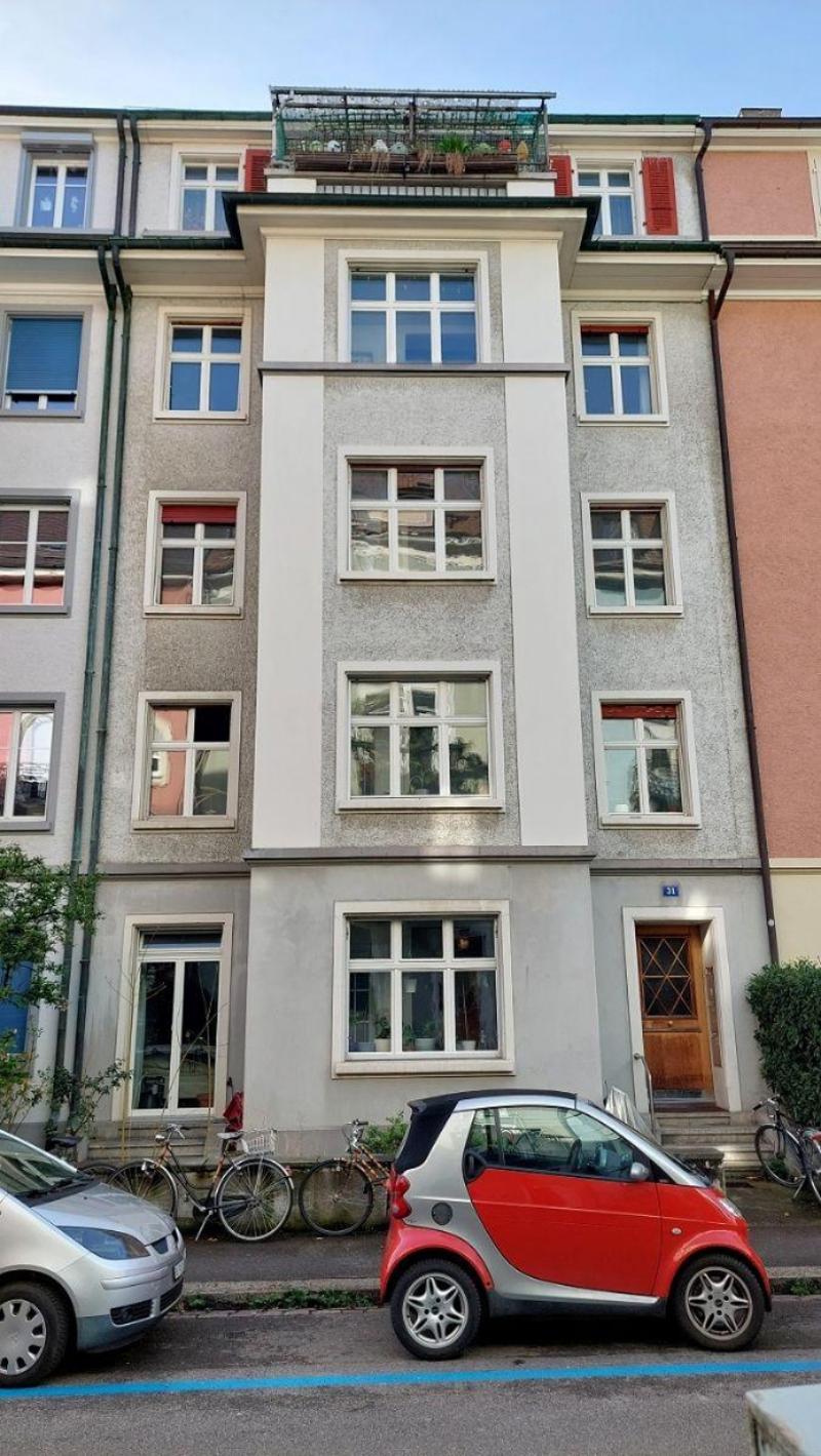 Attraktives Mehrfamilienhaus im lebendigen St. Johann-Quartier (1)