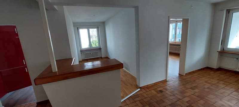 Bello appartamento di 2.5 locali con balcone a Muttenz (6)