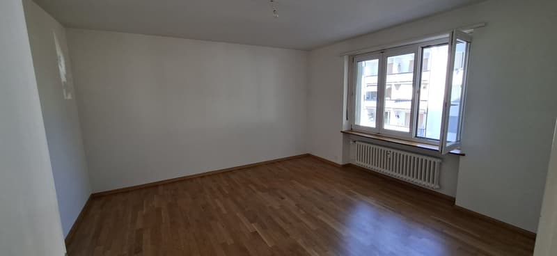 Schöne 3.5-Zimmer-Wohnung mit Balkon in Muttenz (5)