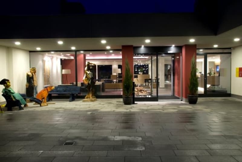 Haupteingang Service-Wohnpark
