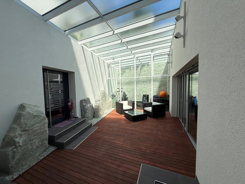 Büroraum im klimatisierten Businesscenter im hotelartigen Umfeld (19)