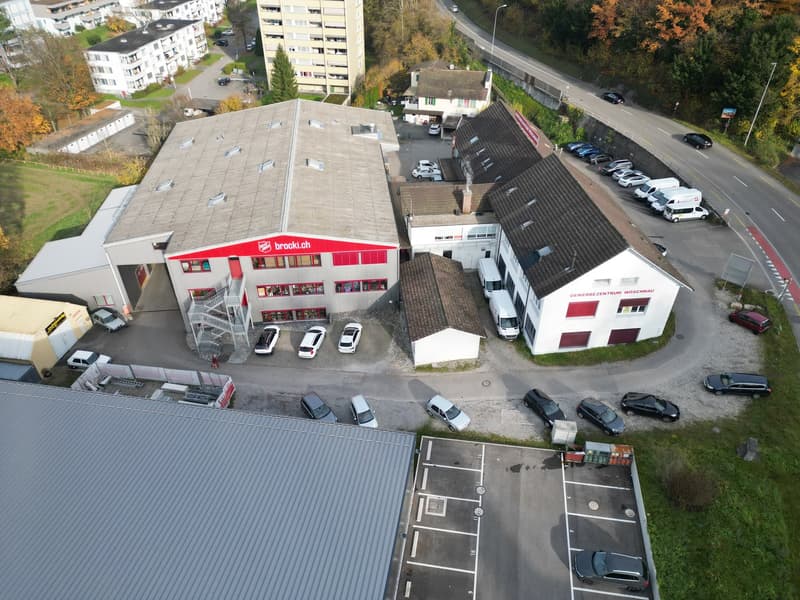 Gewerbezentrum Wöschnau: Lagerraum zu vermieten (1)