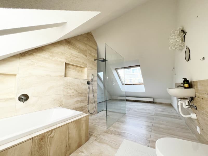 Mietkauf möglich - Charmante Maisonette-Dachwohnung mit Stil und Charakter (9)
