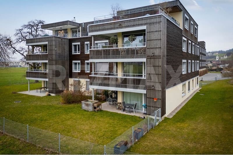 Moderne, neuwertige 5.5 Zimmer-Wohnung in Wangen SZ zu kaufen!
