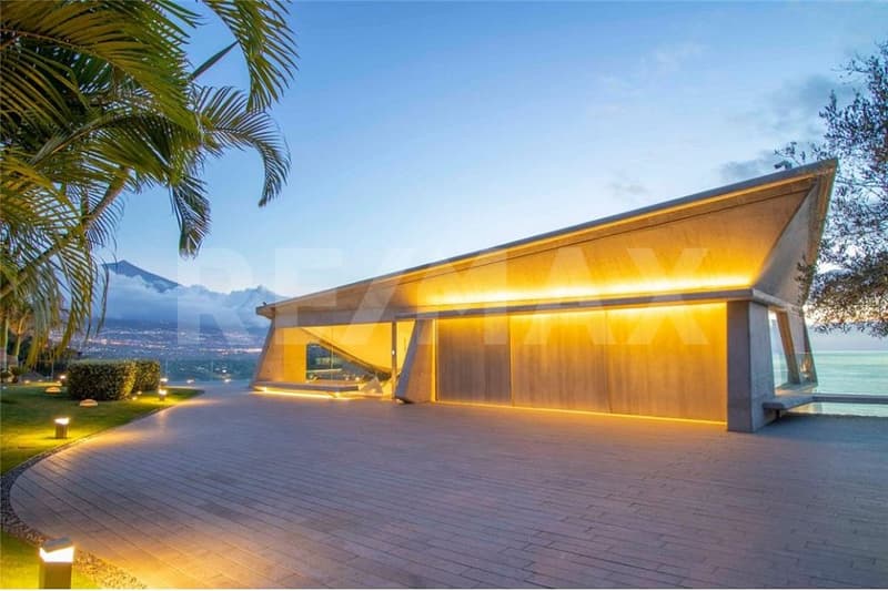 Traumhafte Villa in Santa Ursula auf Teneriffa! Seltene Gelegenheit! (1)