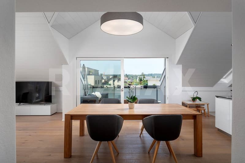Moderne 5.5-Zimmer-Maisonettewohnung mit grossem Balkon in Zufikon AG zu kaufen! (7)