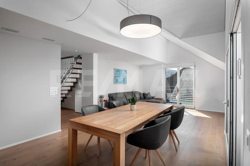 Moderne 5.5-Zimmer-Maisonettewohnung mit grossem Balkon in Zufikon AG zu kaufen! (11)