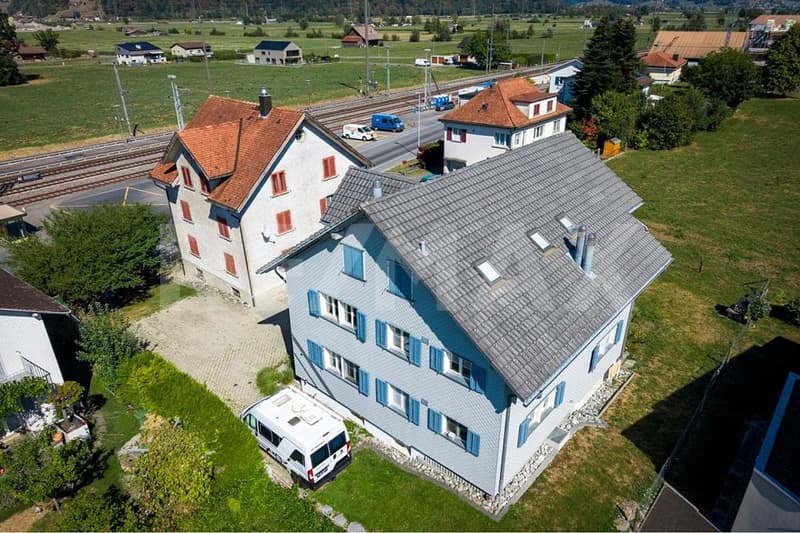 Zwei Mehrfamilienhäuser mit je drei Wohnungen in Reichenburg SZ zu kaufen! (3)