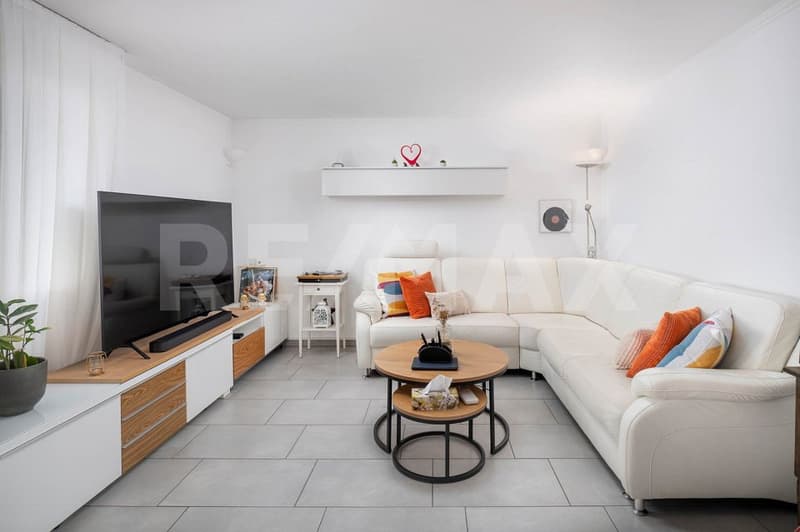 Gepflegte 4.5-Zimmerwohnung mit grossem Balkon in zu kaufen! (8)