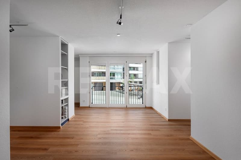 Modernes Wohnen eingebettet in die Natur / Frisch renovierte 4.5 Zimmerwohnung im EG / Im Baurecht (8)