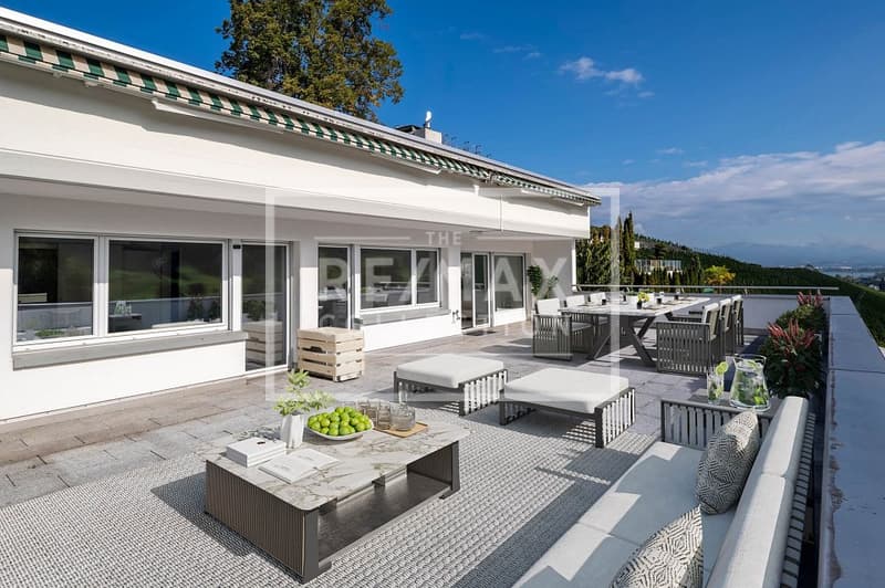 Exklusive 6.5-Zimmer-Terrassen-Wohnung mit herrlicher Aussicht und 5 Garagenplätzen! (2)