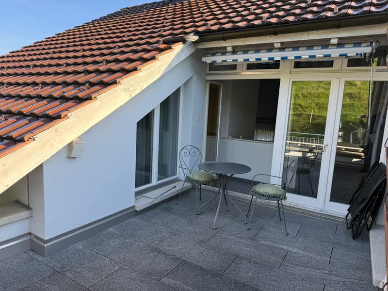 Geräumiges 8-Zimmer-Einfamilienhaus an ruhiger Lage in Edlibach/Menzingen (8)