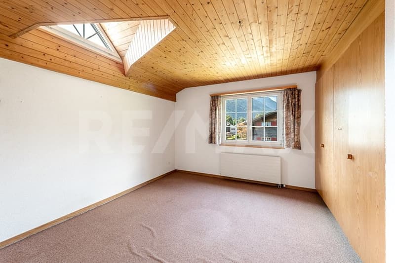 6½-Zimmer-Einfamilienhaus mit grosszügigem Grundstück (12)